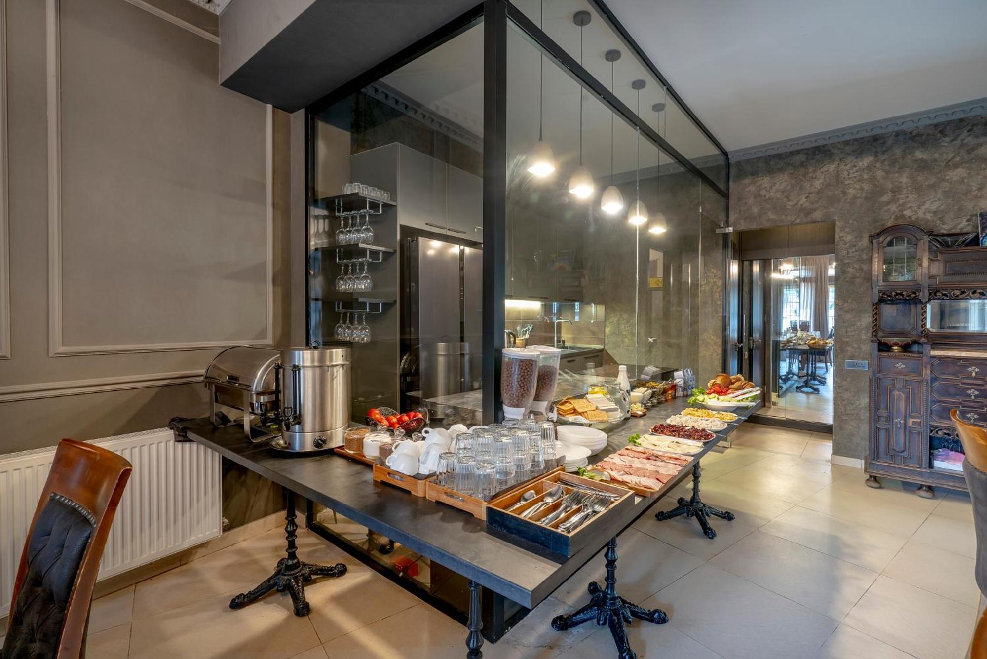 Hotel Piazza Tbilisi Ngoại thất bức ảnh