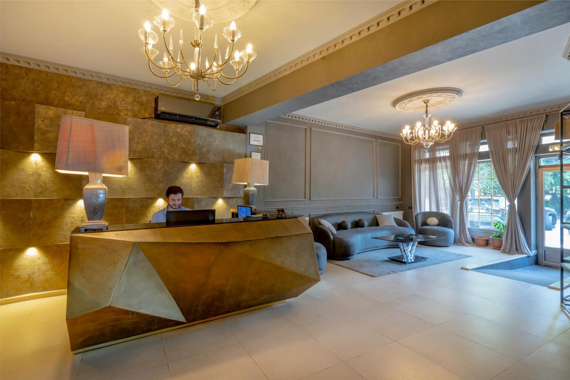 Hotel Piazza Tbilisi Ngoại thất bức ảnh