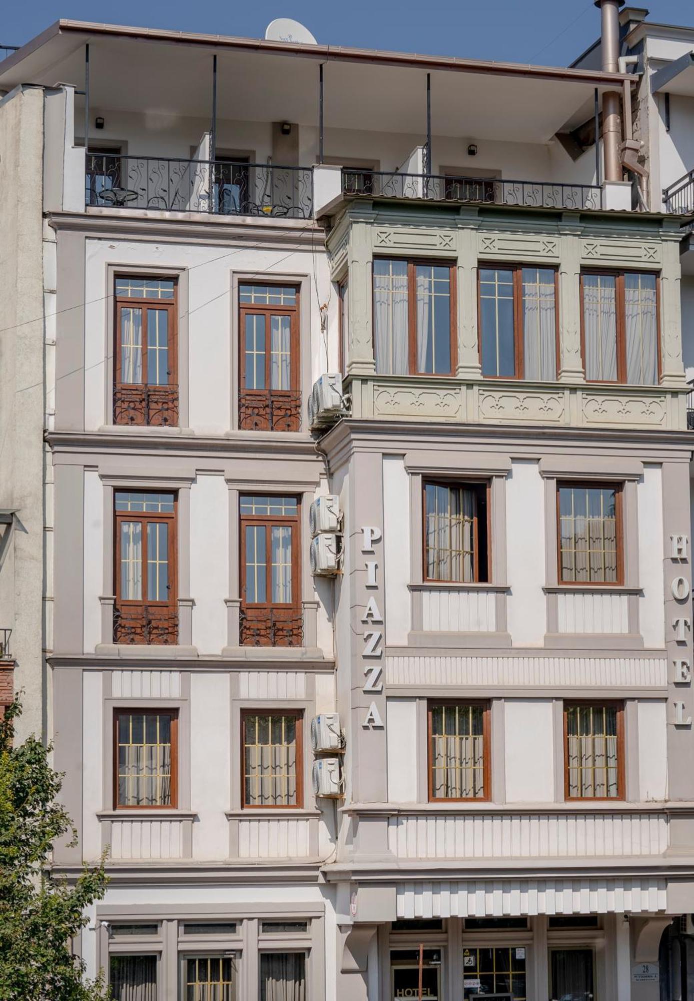 Hotel Piazza Tbilisi Ngoại thất bức ảnh