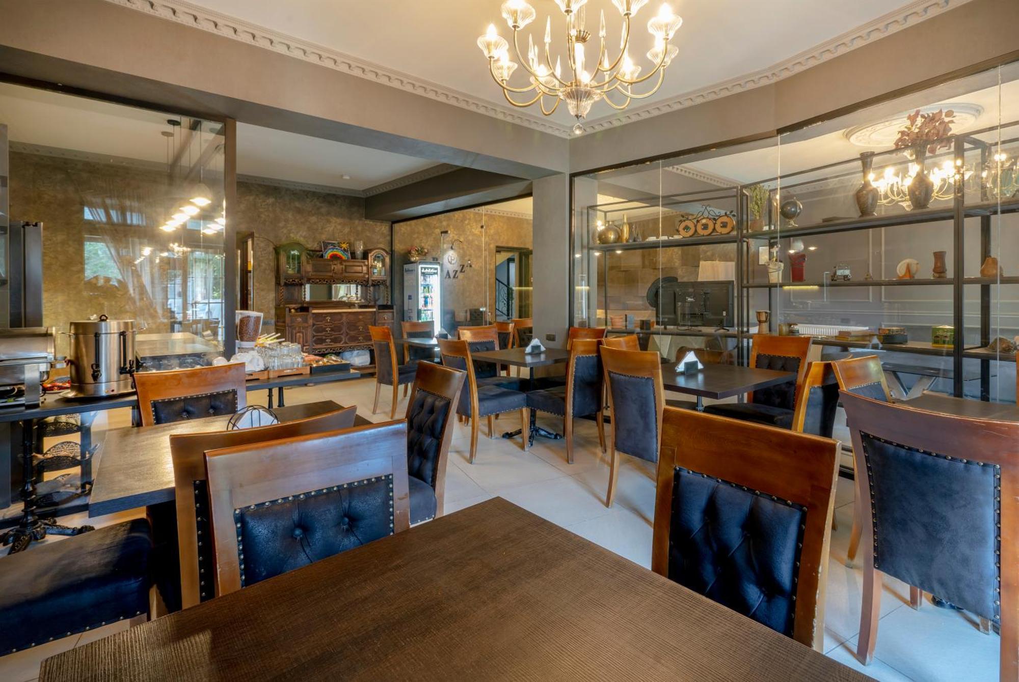 Hotel Piazza Tbilisi Ngoại thất bức ảnh