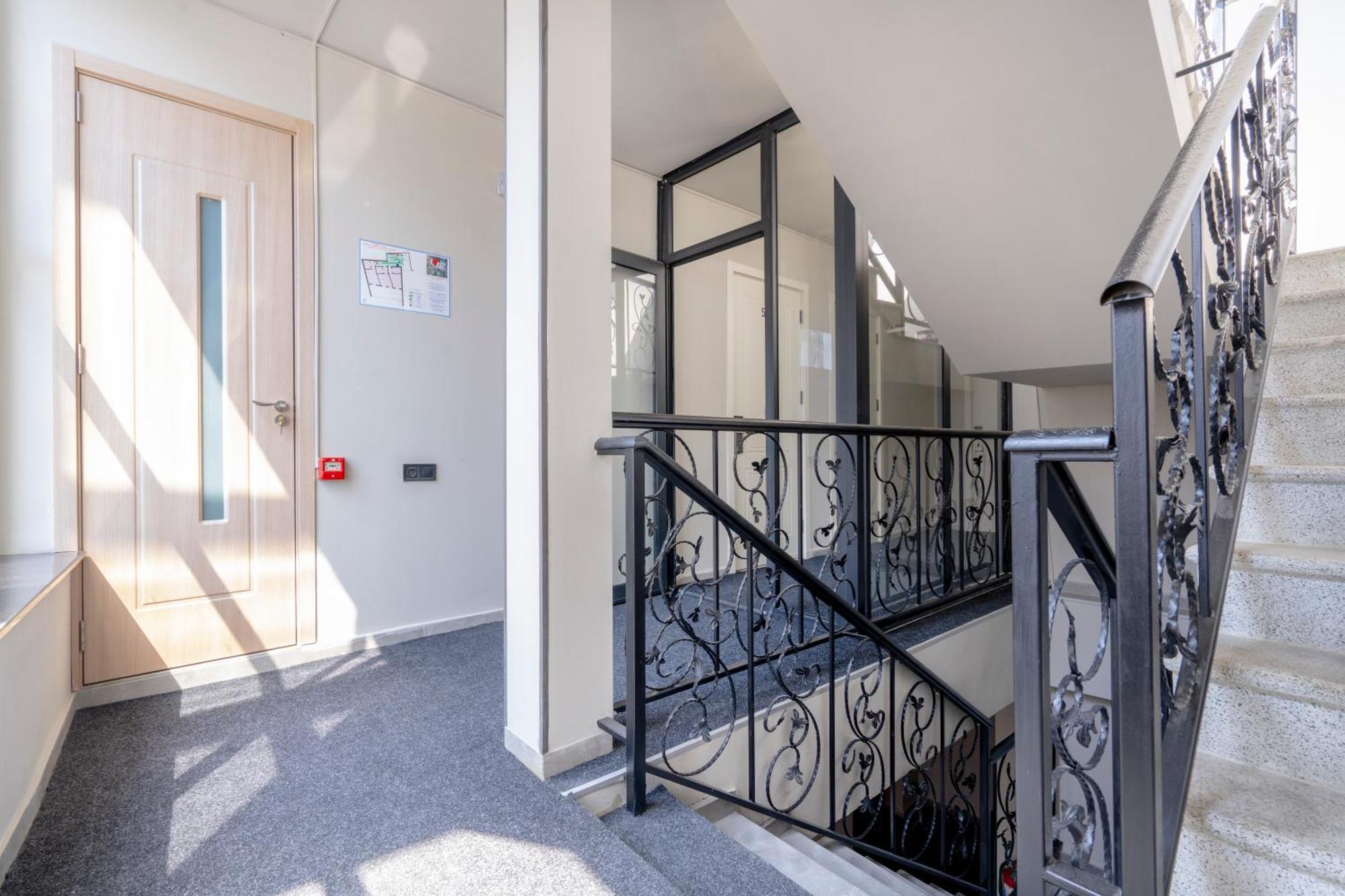Hotel Piazza Tbilisi Ngoại thất bức ảnh